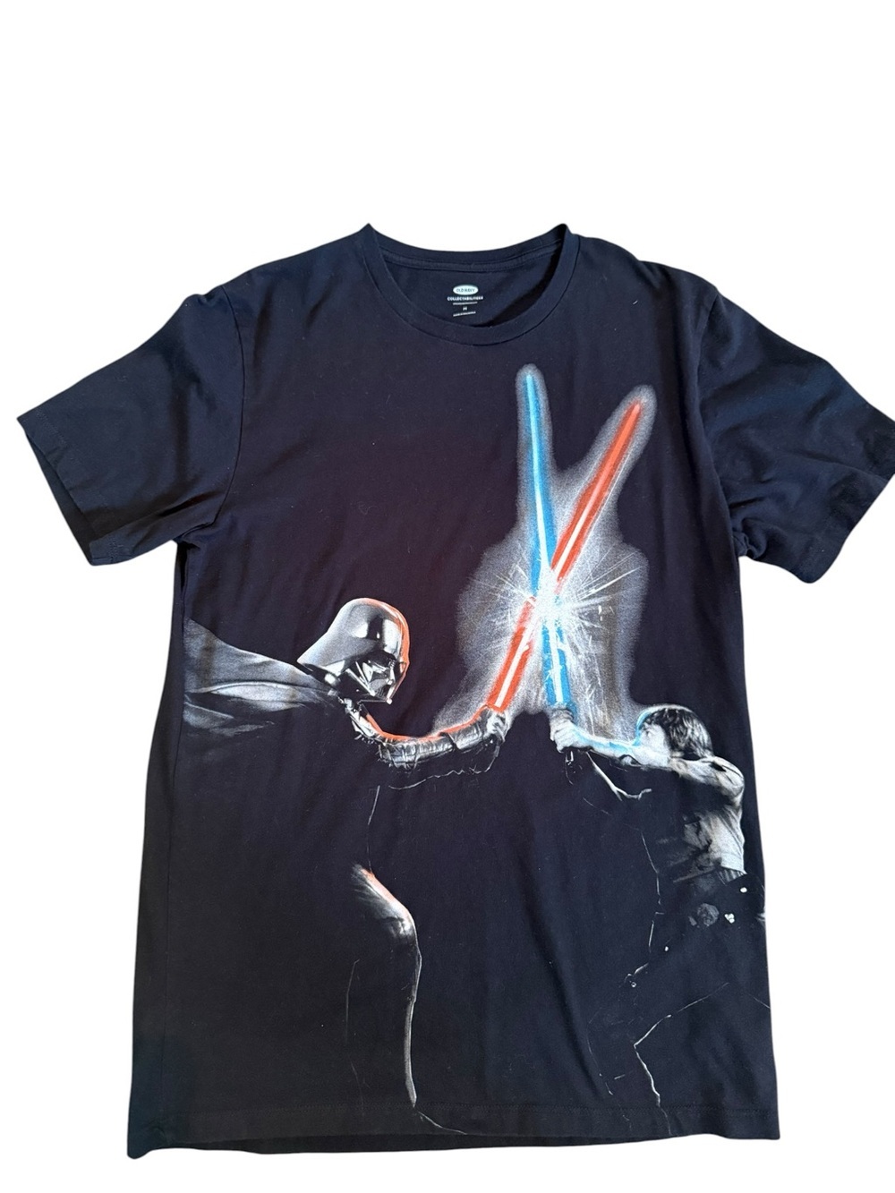Mens Old Navy Collectabilitees Star Wars Luke vs Darth Vader t shirt Size Medium